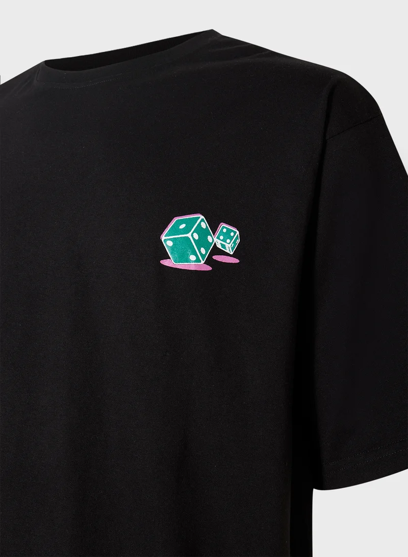 سفنتي فايف Oversized Graphic Tee