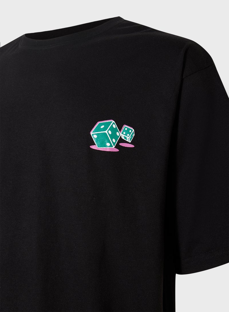 سفنتي فايف تيشيرت جرافيك واسع - Image 3