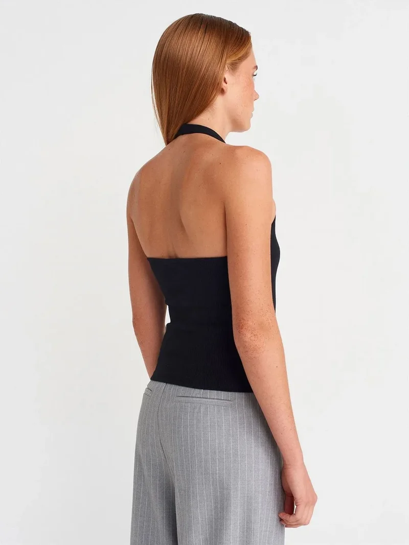 ديلفين DILVIN Crop Halterneck Ribbed Blouse With Stone Detail