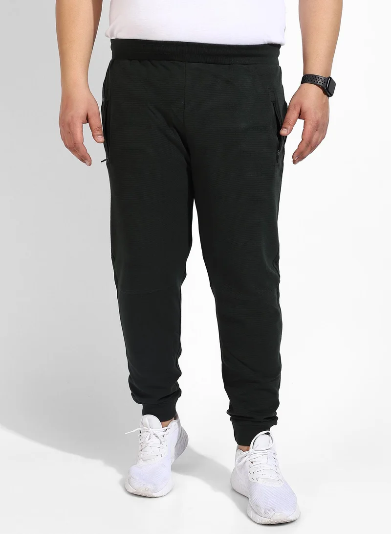Instafab Plus Men's Cotton Solid Black Regular Fit Trackpants