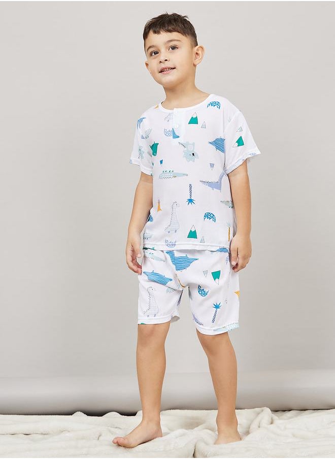 All Over Dinosaur Print T-Shirt & Shorts Set - pzsku/Z673B86900CF9E510E993Z/45/_/1710515081/6bb100b2-720d-442d-964c-cb56fc2e056e