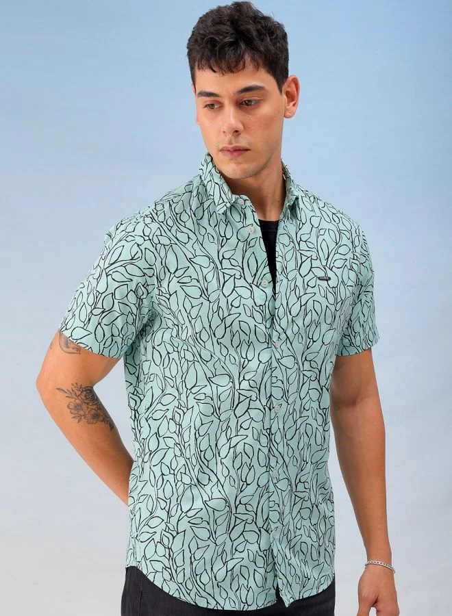 The Indian Garage Co Men Regular Fit Tropical Half Sleeves Spread Collar Casual Shirt