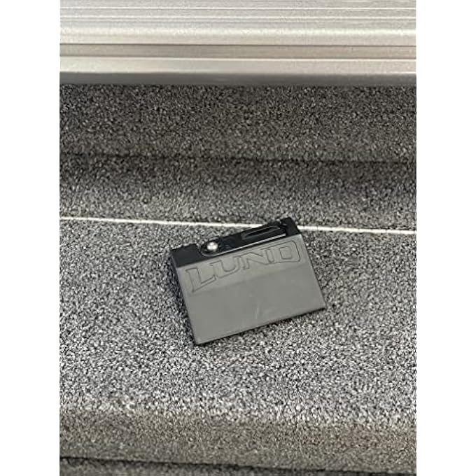 Lund Quick Release Angled Sport Track Bracket - Image 2