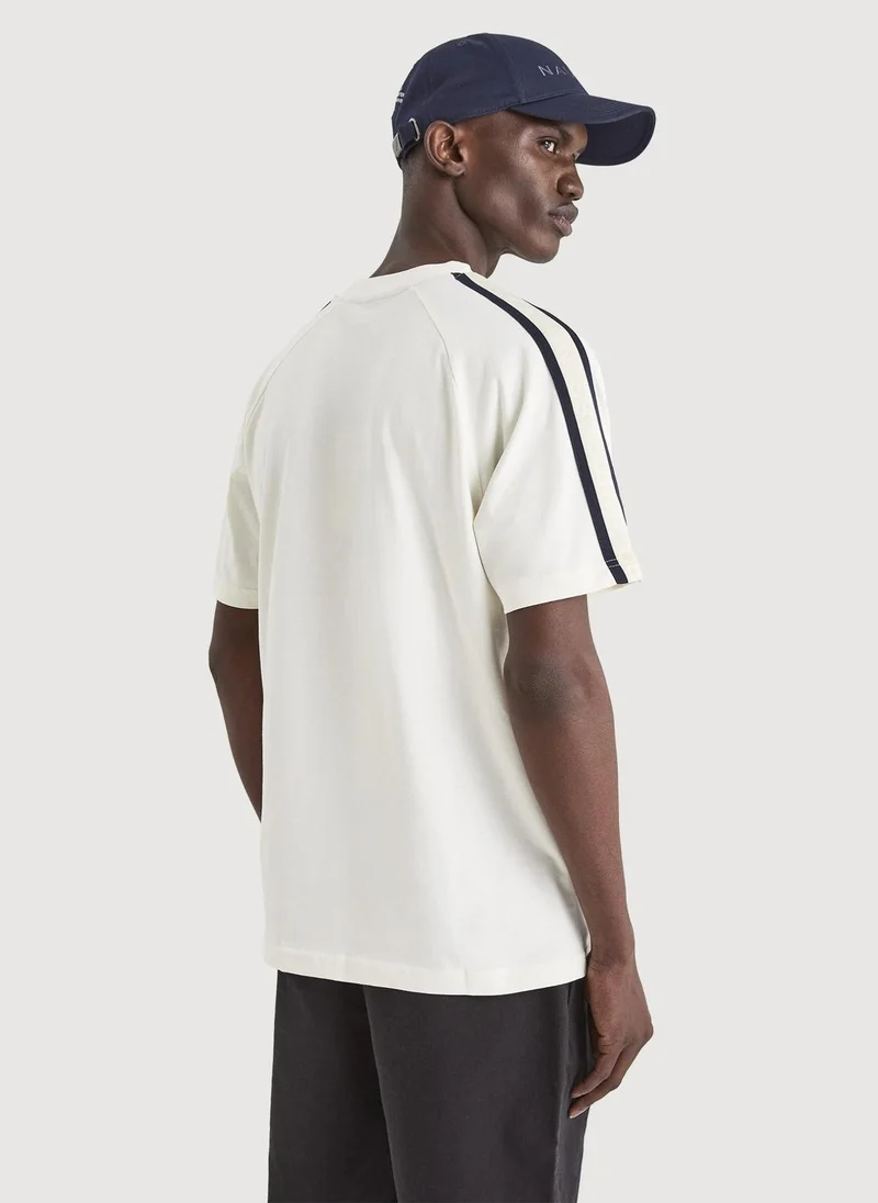نوتيكا Men Classic T-Shirt for Everyday Casual Wear-White