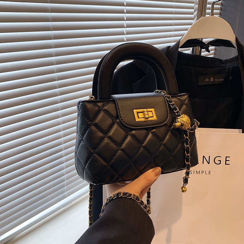 French Niche Rhomboid Chain Bag Women'S Fashion Handbag Commuter Shoulder Crossbody Small Bag - Image 4