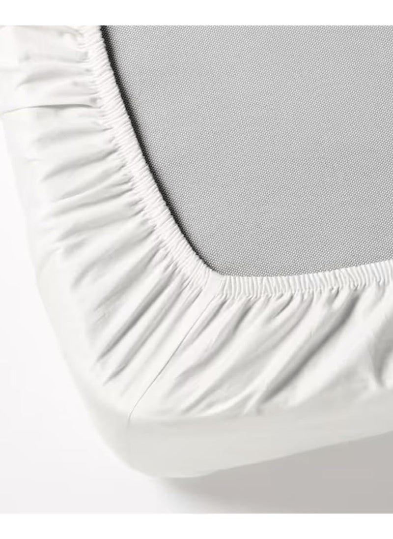 Saudi Deals 3-piece White Cotton Fitted Bedsheet Set with Deep-Pocket Sheet and 2 Pillow Covers, Breathable and Machine Washable, King, Queen, and Single Sizes Available.  - Image 4