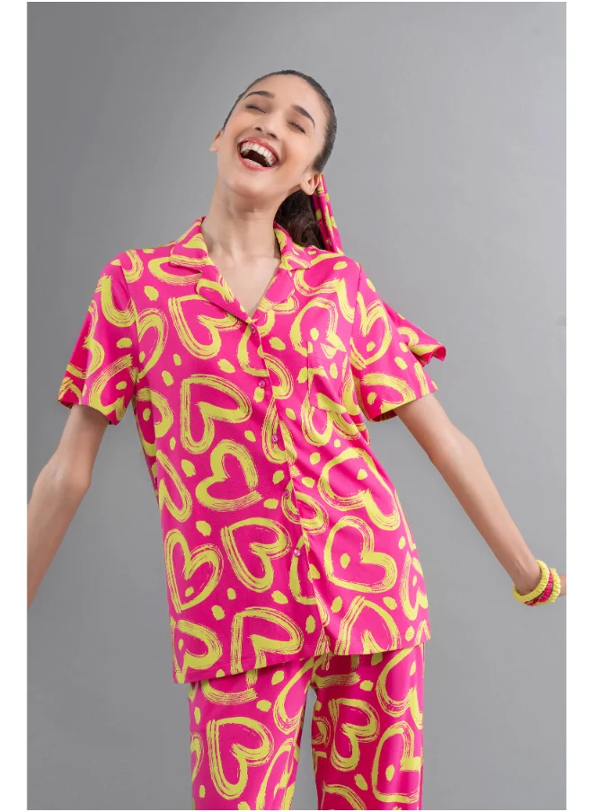 نسيسير Limited Edition Lovestruck Pink Heart Half Sleeve Shirt