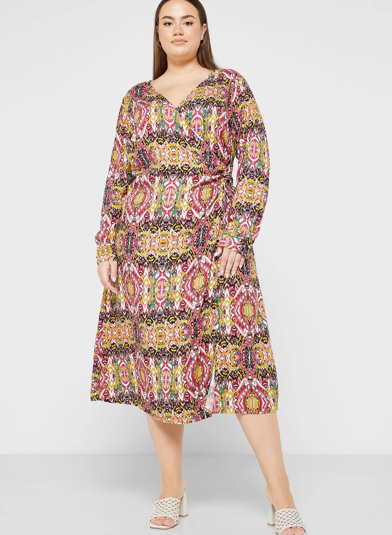 Only Carmakoma V-Neck Printed Dress