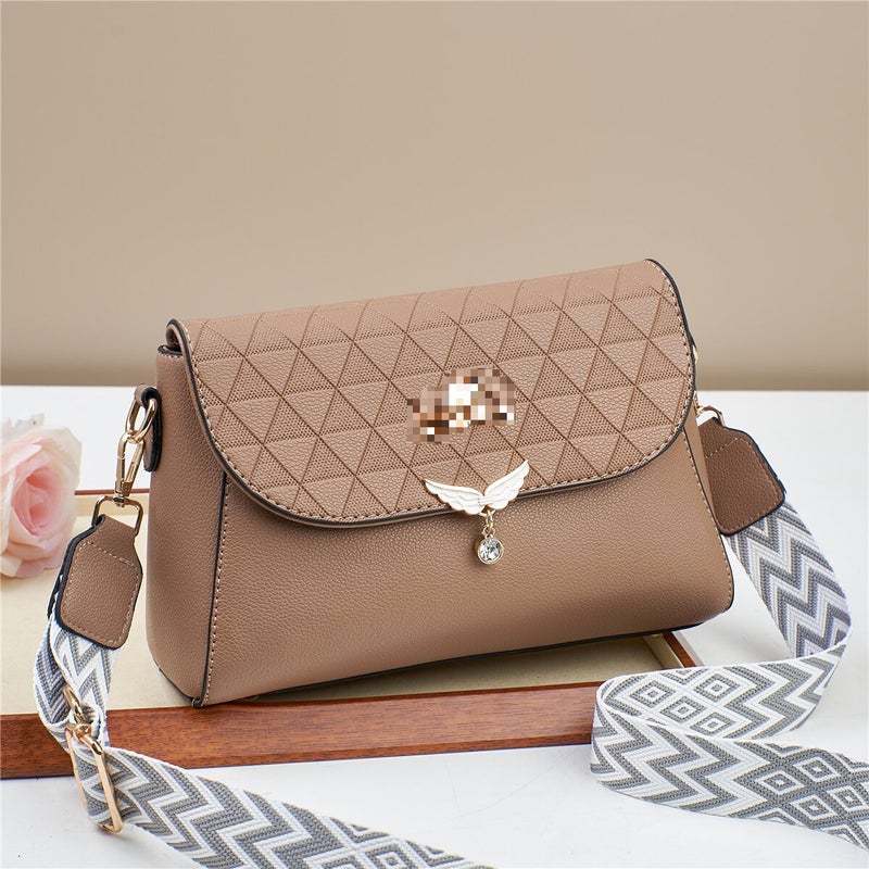 New Macarons High-End Trendy Light Luxury Women'S Bag Shoulder Bag Large Capacity Commuter All-Match Hand Tote Bag - Image 3
