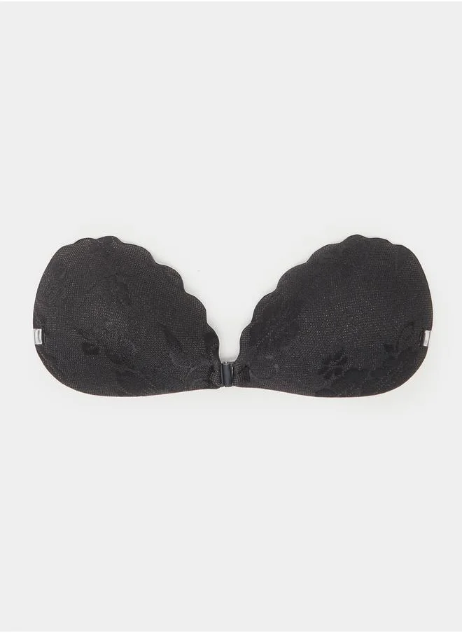 ستايلي Scallop Edged Lace Stick On Bra