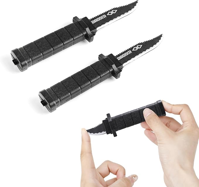 First Choice Retractable Costume Dagger - Image 1