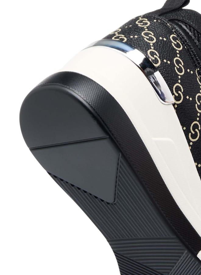 Celeste أحذية رياضية نسائية بطبعة مونوغرام مع كعب ويدج - Image 4