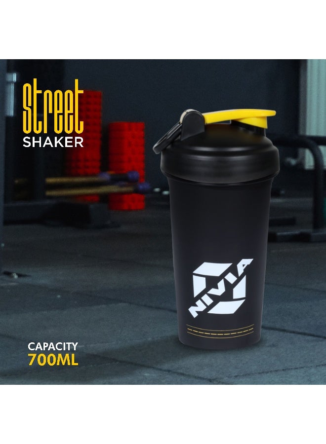 Nivia Street Plastic Shaker 750ML, 100% Leakproof, Ideal for Men & Women, Preworkout, BPA Free - Black - Image 2