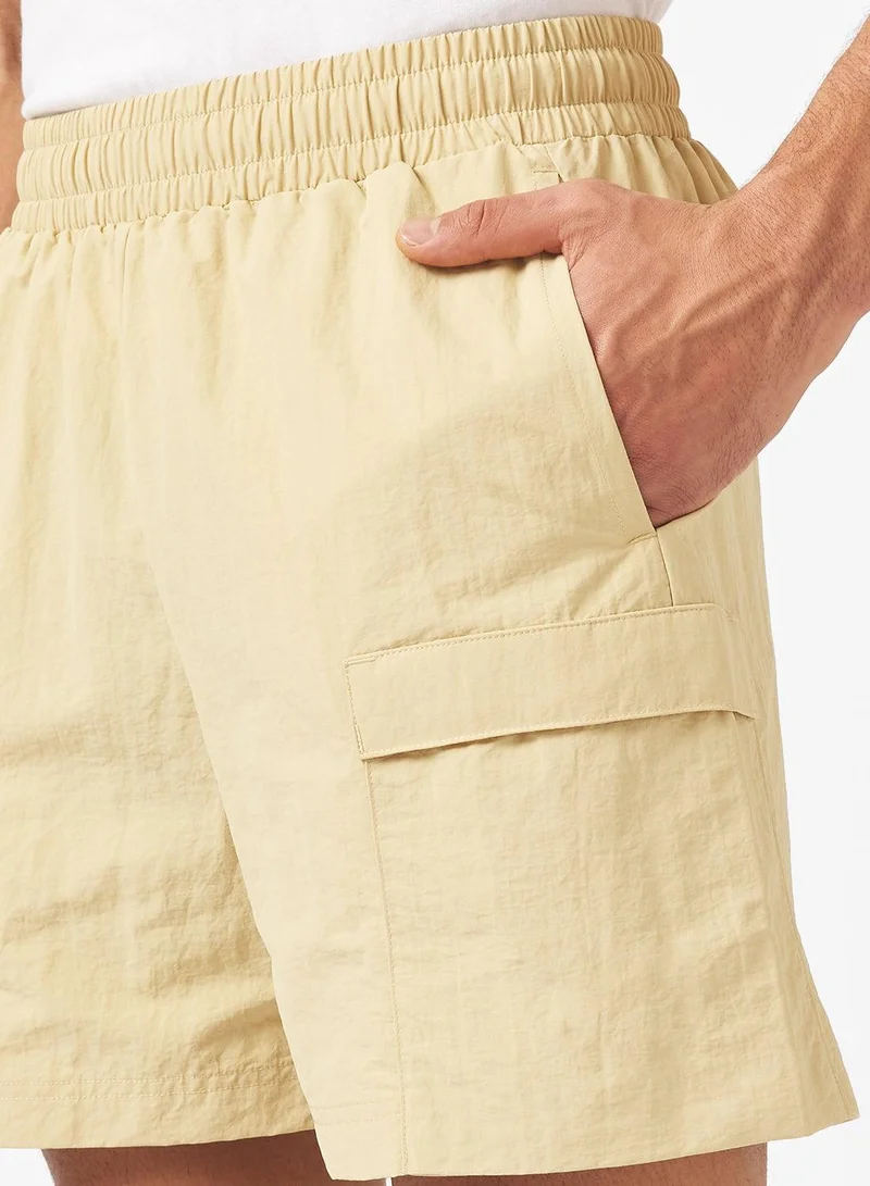 PUMA  6" Wardrobe Essential Cargo Shorts for Men | Best Price UAE