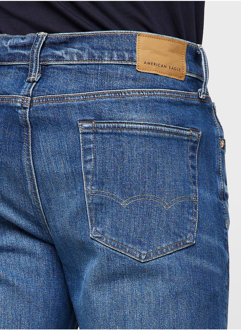 American Eagle - Light Wash Straight Fit Jeans - Image 1