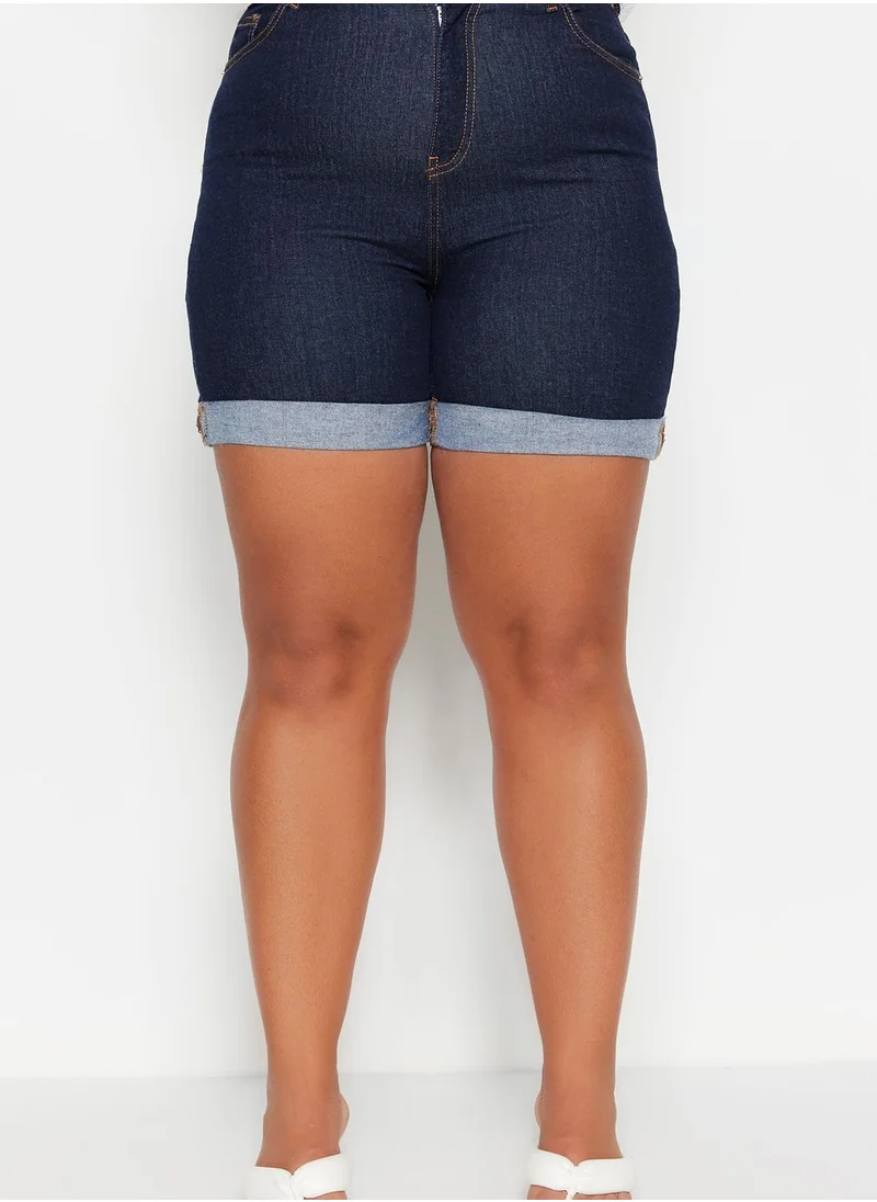 ترينديول كيرف High Waist Skinny Shorts