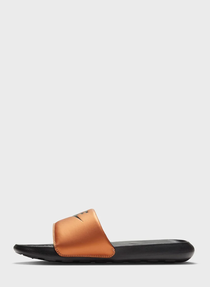 Nike Victori One Slides