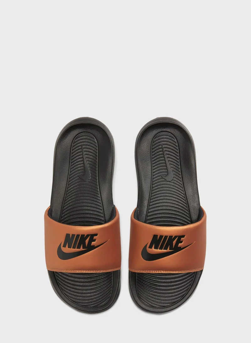 Nike Victori One Slides