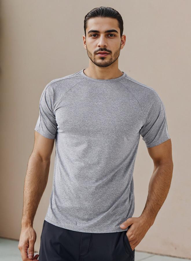 Active Panelled T-shirt with Raglan Sleeves - Image 1