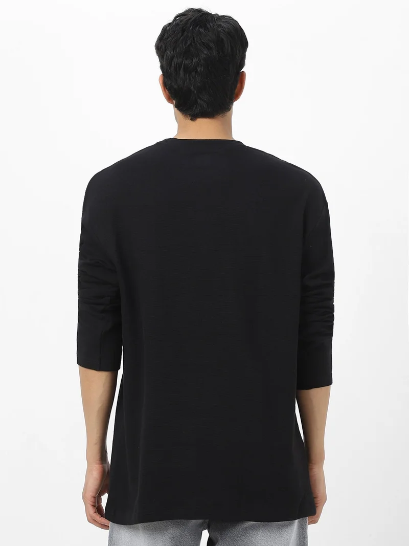 Urbano Fashion  Urbano Fashion Men's Black Textured Round Neck Oversized Full Sleeve Cotton T-Shirt  | Best Price UAE