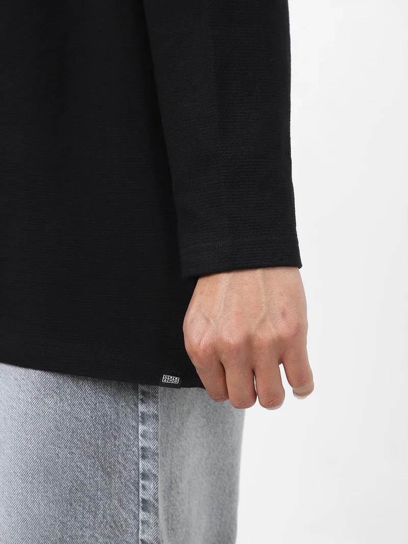 Urbano Fashion  Urbano Fashion Men's Black Textured Round Neck Oversized Full Sleeve Cotton T-Shirt  | Best Price UAE