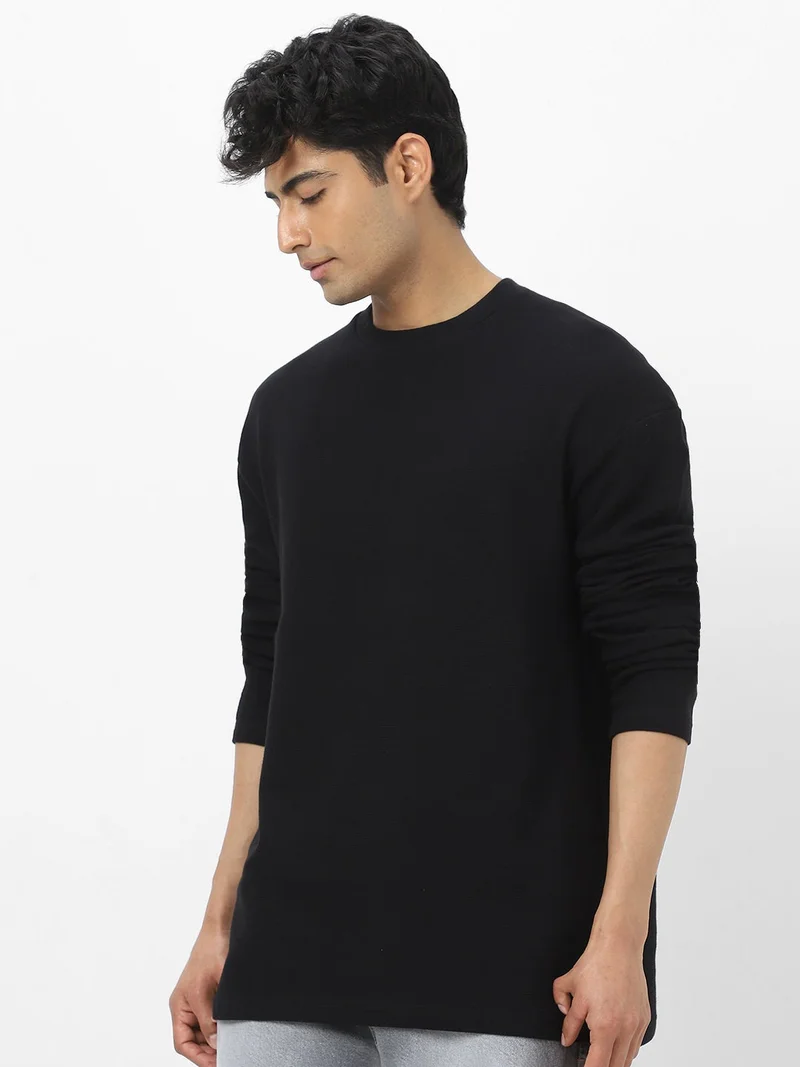 Urbano Fashion  Urbano Fashion Men's Black Textured Round Neck Oversized Full Sleeve Cotton T-Shirt  | Best Price UAE