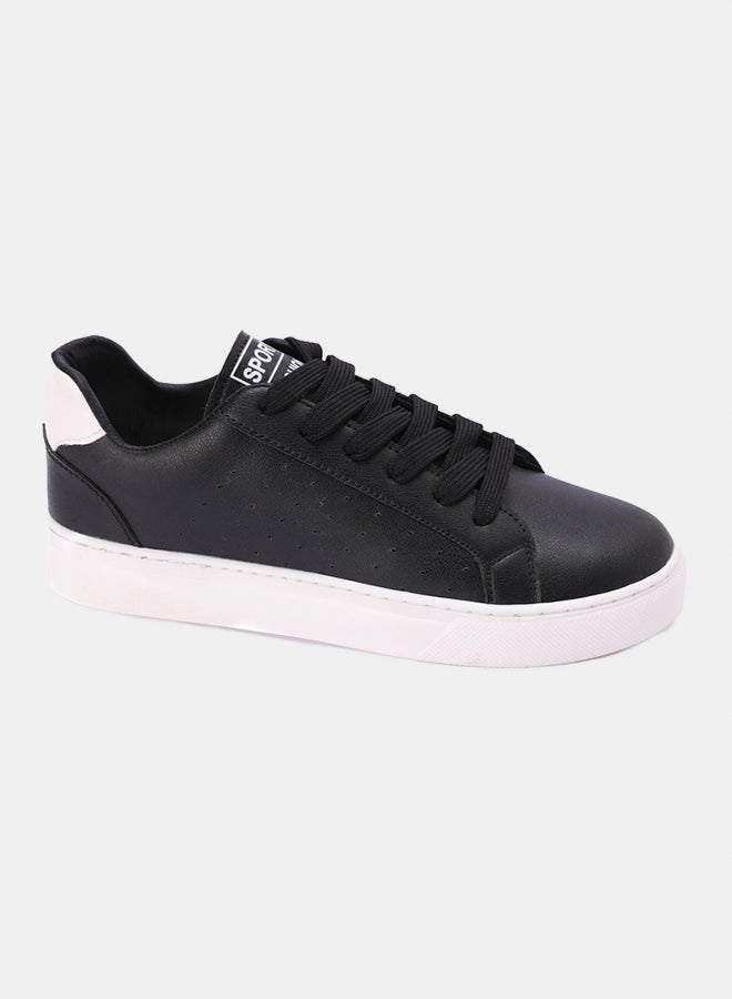 Leather Fashionable Low Top Sneakers