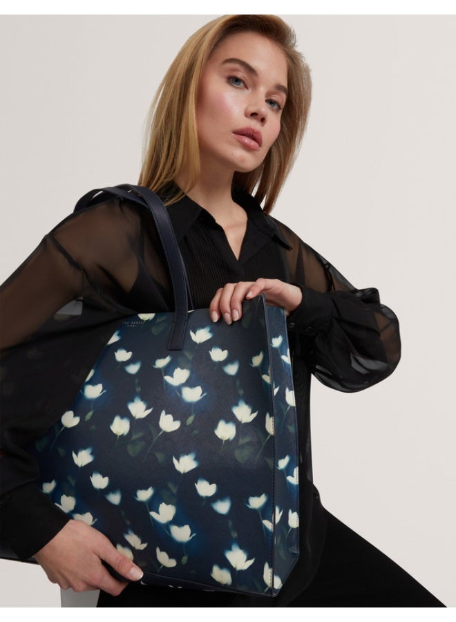 Ted Baker حقيبة أيقونية مطبوعة بتصميم توليب كبير جداً - Image 1