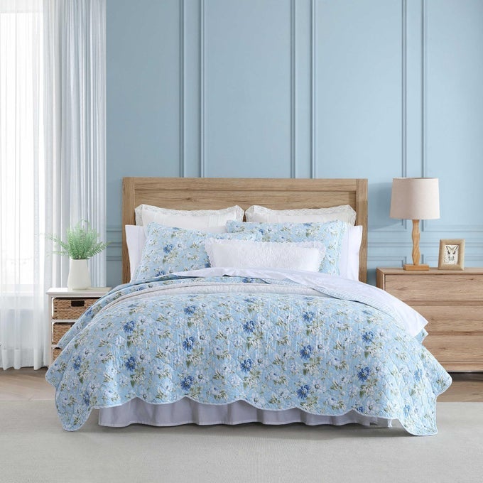 QUILT SET SUPER SOFT BEDDING WITH MATCHING SHAM SCALLOPED EDGE DESIGN PEONY GARDEN BLUE TWIN