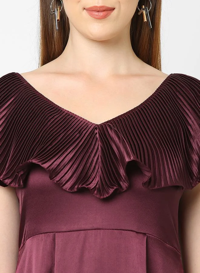 ميش فستان ماكسي ساتان بكسرات وياقة على شكل  وكشكشة