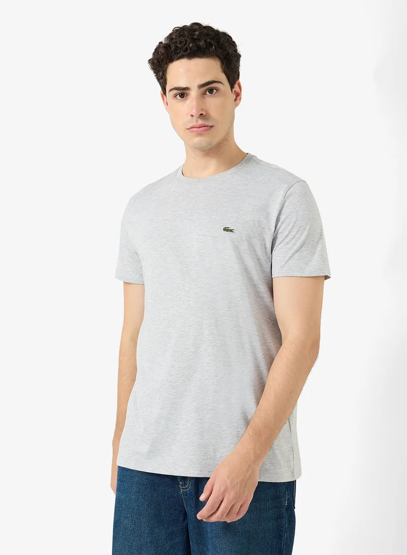 لاكوست تيشيرت أساسي برقبة دائرية