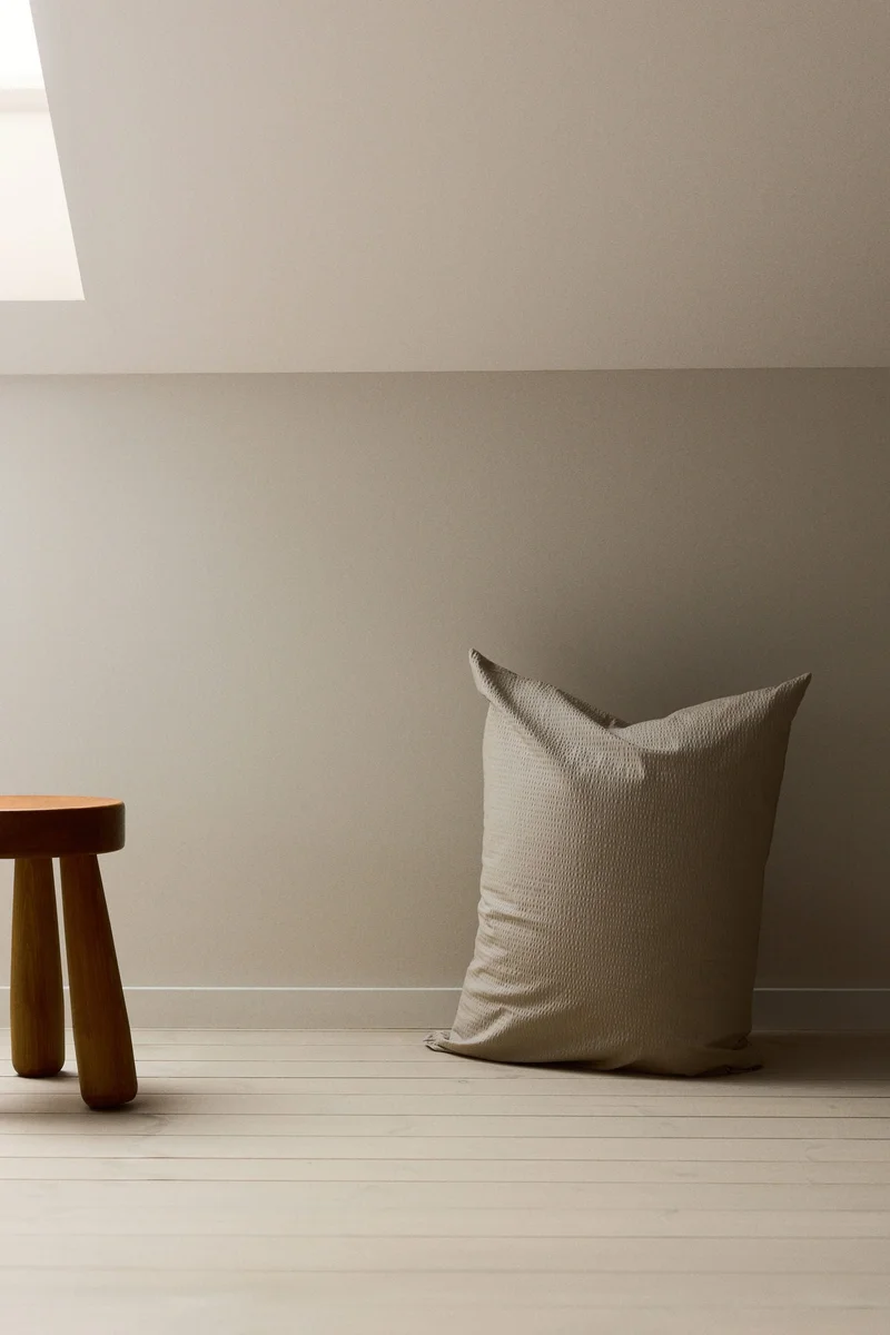 H&M Seersucker pillowcase