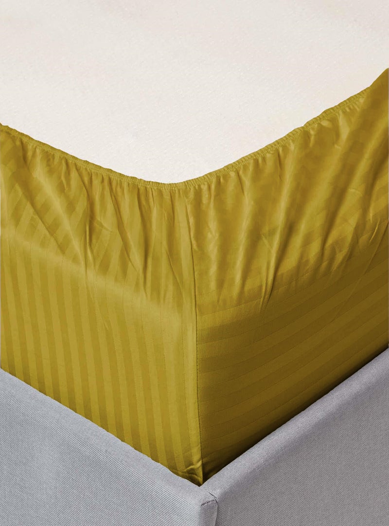 MAXQON Deep Fitted Bed Sheet with 2Pcs Pillow Covers, Super king (200x200+30CM), Color Gold - Image 2