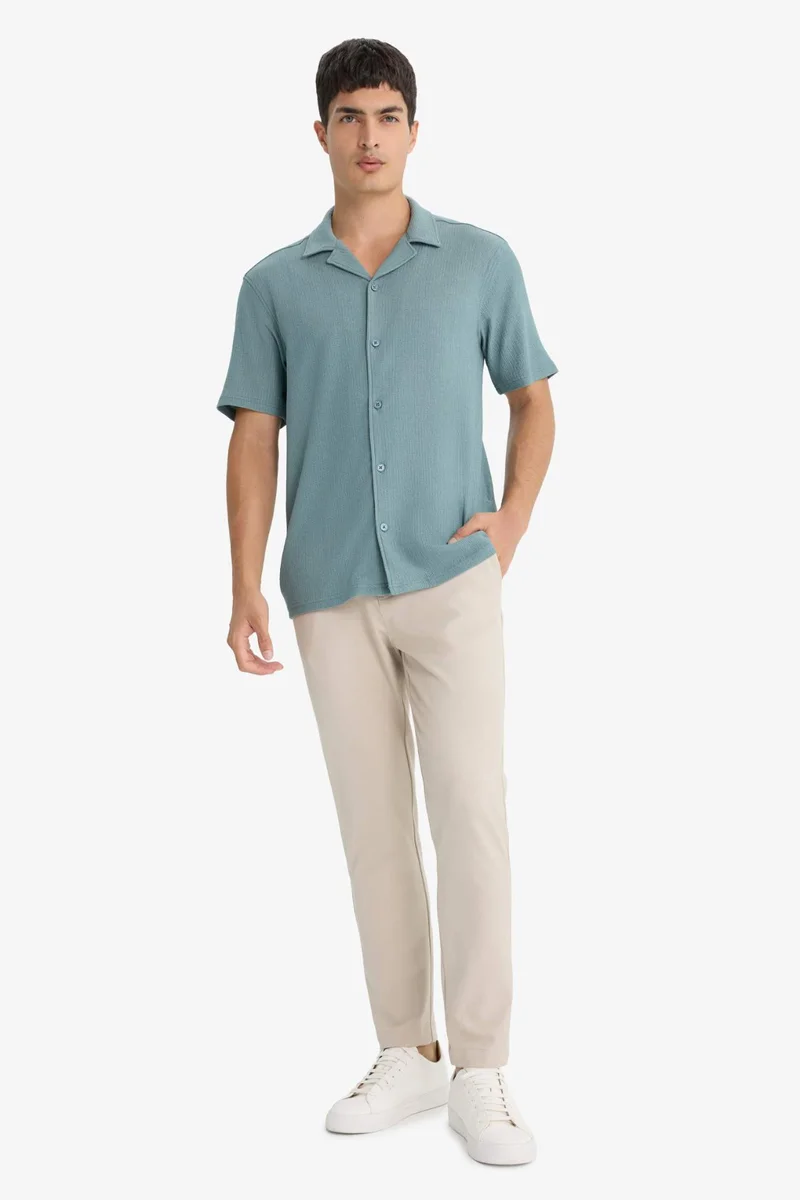 DeFacto Modern Fit Resort Neck Short Sleeve Shirt