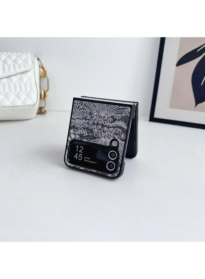 إيروريكس جراب هاتف Samsung Galaxy Z Flip3 بنمط تطريز وتغطية كاملة - Image 3