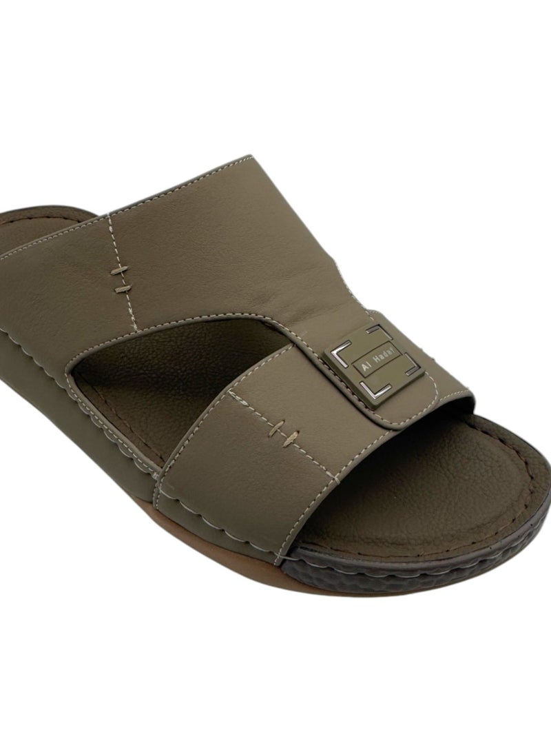 Al Hadaf Comfortable Slip-On Slippers for Everyday Wear - Image 3