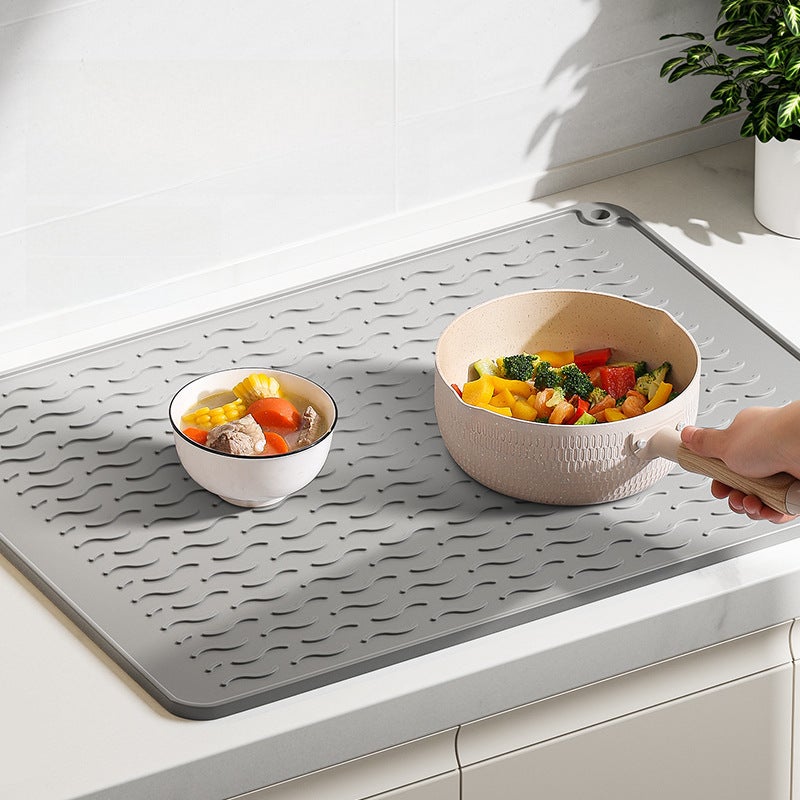 Silicone Kitchen Mat High-Temperature Resistant Waterproof - Slip-Resistant Dining Table Placemat for Children - Image 5