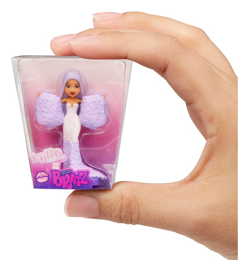 BRATZ x Kylie Jenner Series 1 Collectible Figures, 2 Minis in Each Pack, Blind Packaging Doubles as Display - Image 2