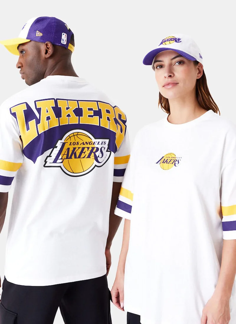 نيو ايرا Men's NBA Los Angeles Lakers Arch Graphic T-Shirt