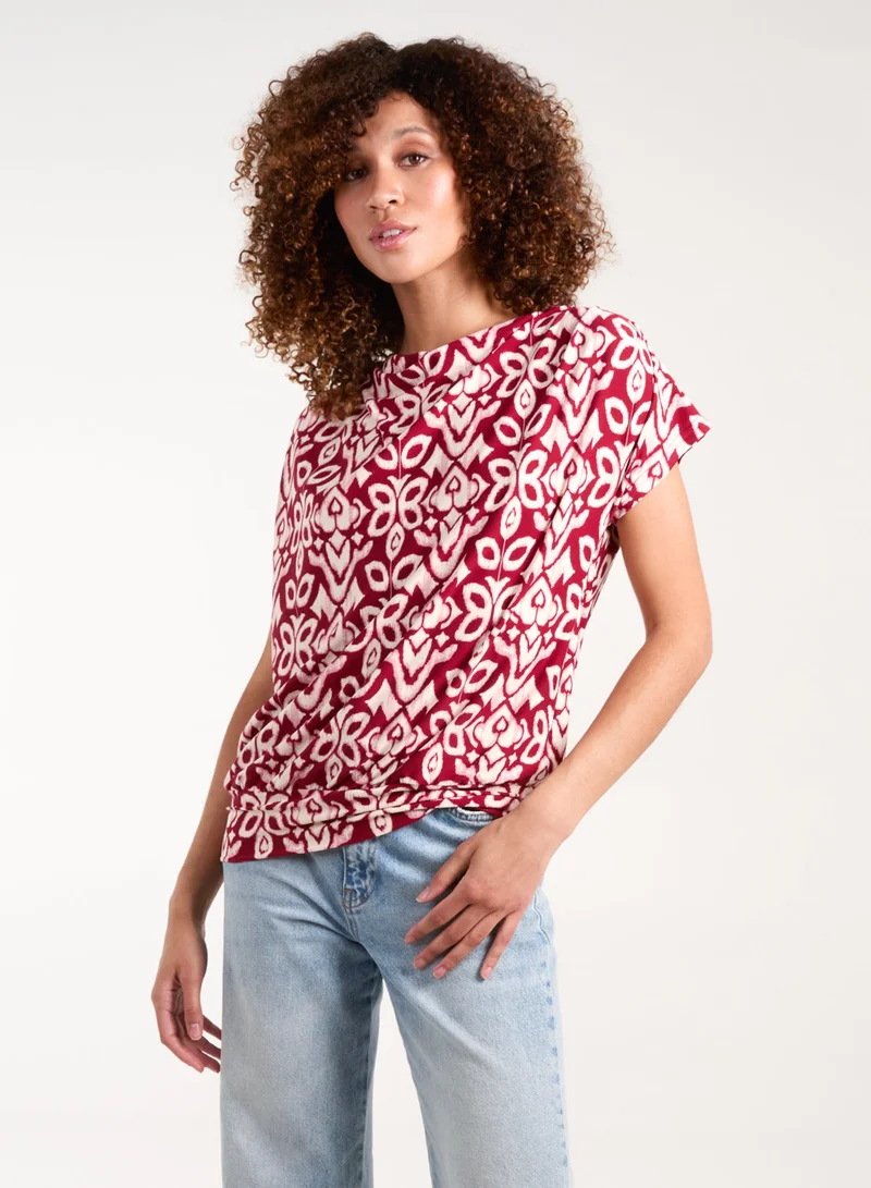 بلو فانيلا بلوزة بياقة واسعة وحافة عميقة