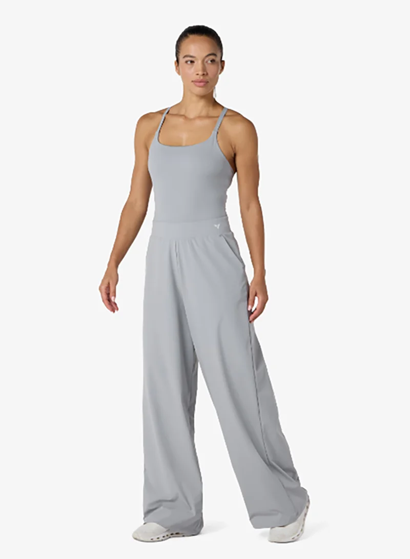 Squatwolf SLEET Woven Stretch Joggers for Women | Best Price UAE