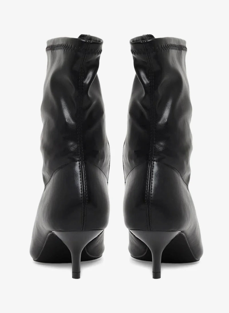 Styli Black Kitten Heel Ankle Boots