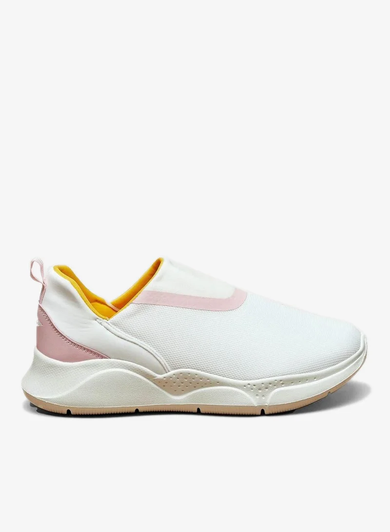 Dash Close Toe Flat Slip Ons