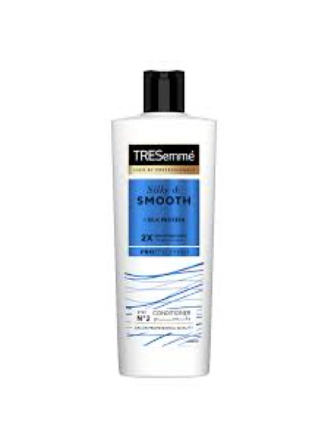 Tresemme Conditioner For Hair Smoothness & Shine 400ml