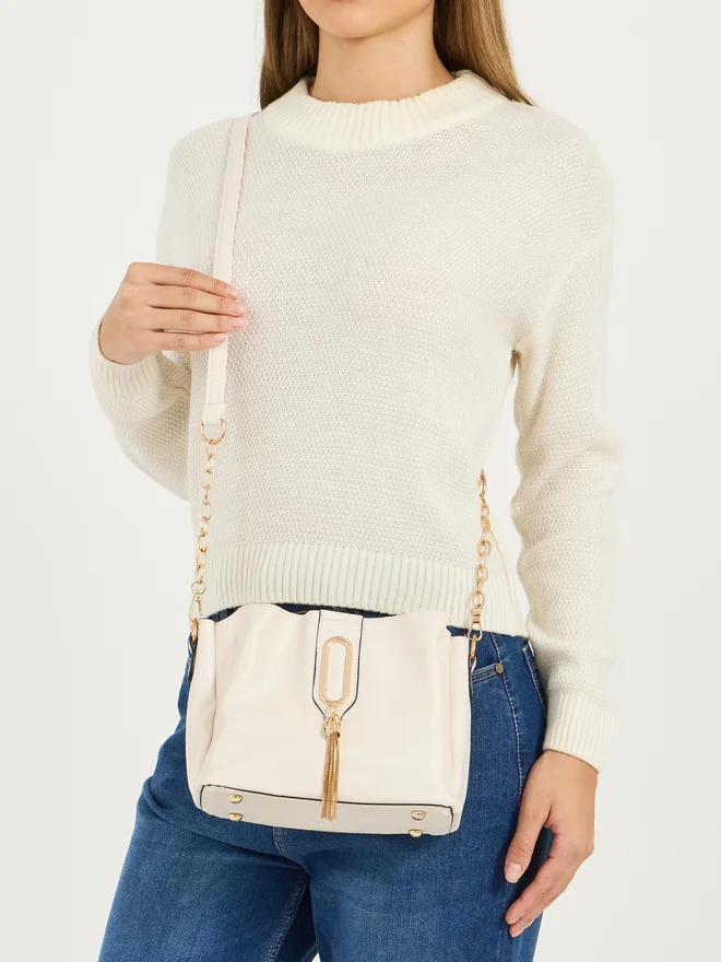 Styli Styli Metal Tassel Shoulder Bag with Chain Strap