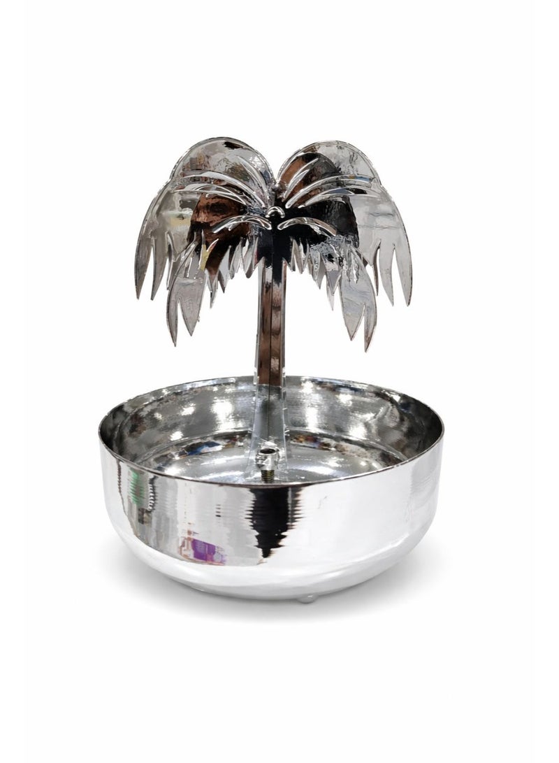 طبق تمر ومكسرات فاخر باللون الفضي حجم كبير مع حامل نخلة أنيق – تصميم تراثي راقٍ للضيافة والمجالس - Image 4