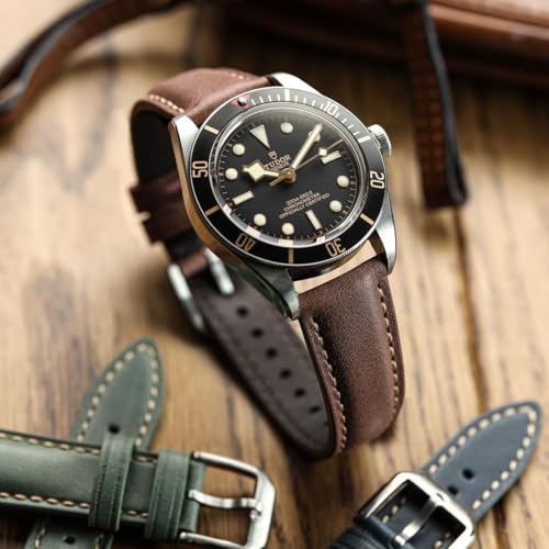 WatchGecko Whitby Vintage Padded Leather QR Watch Strap [Chestnut Brown, 20mm] - Image 2
