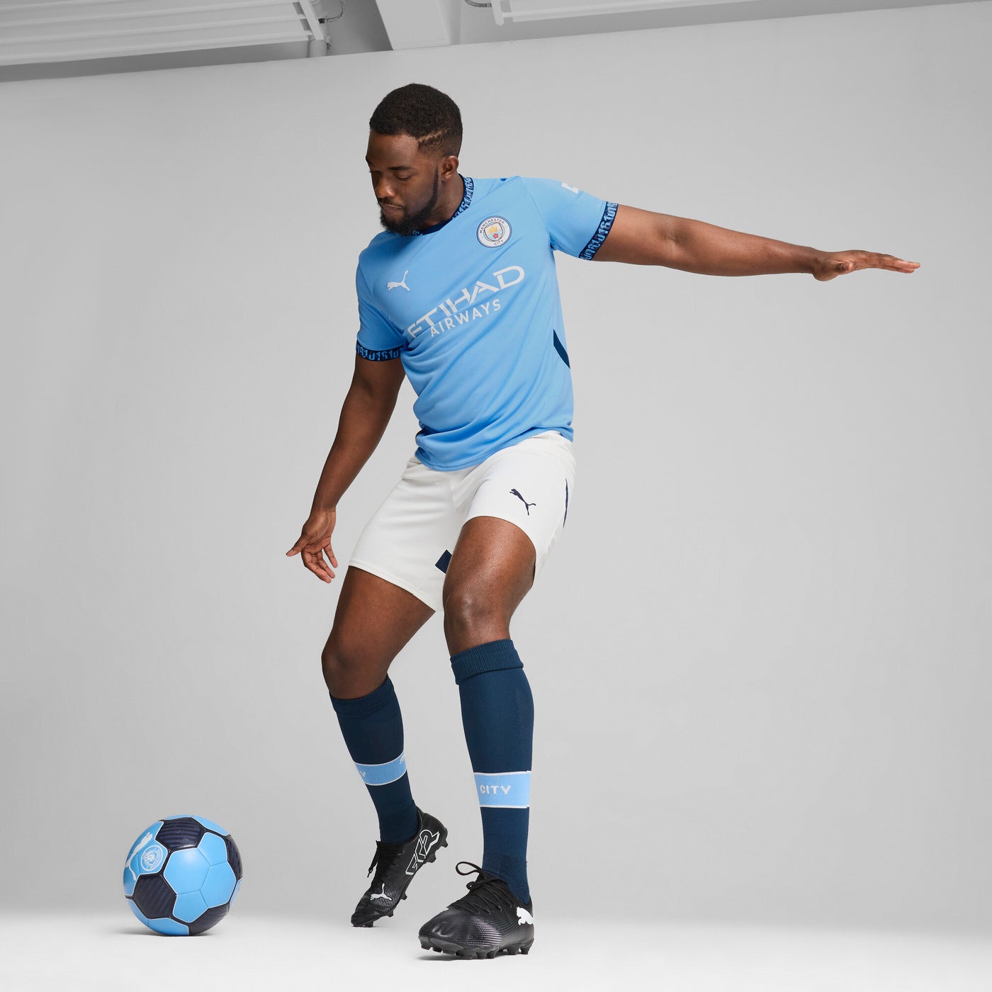 Manchester City 24/25 Mens Blue Home Jersey image 4