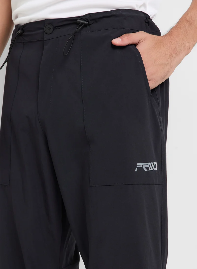FRWD Relaxed Adventure Pants