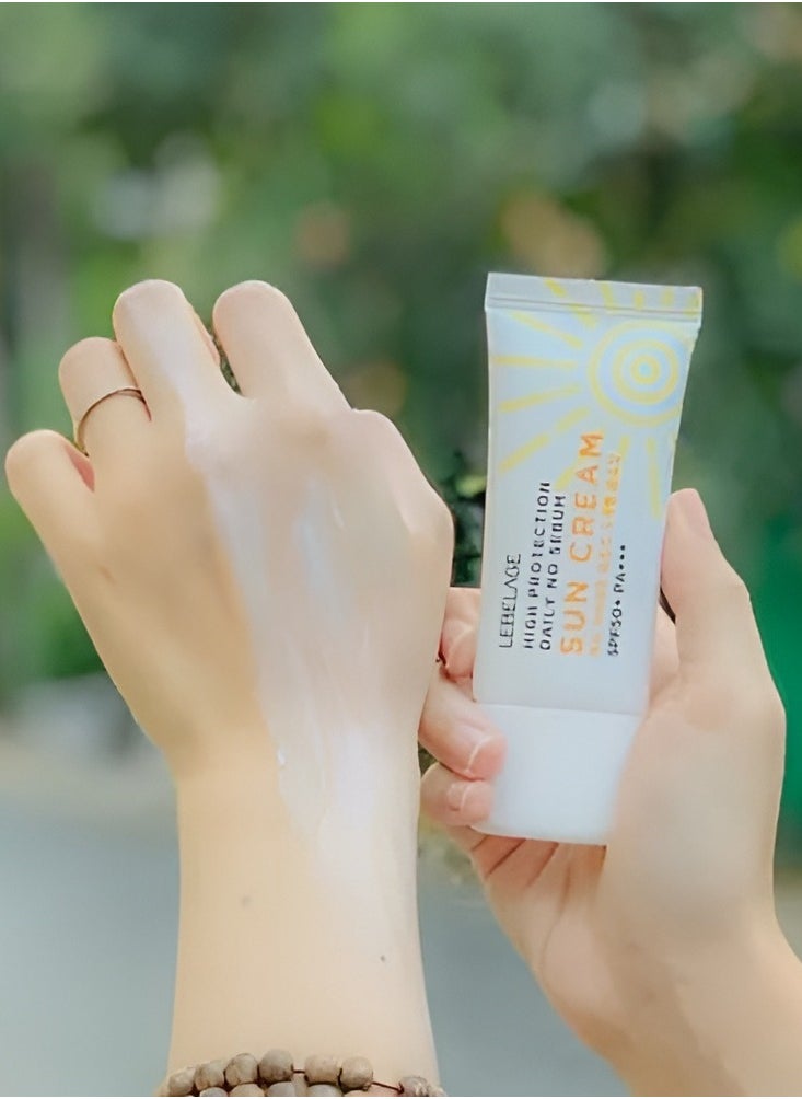 Lebelage - Korean product LEBELAGE SUN CREAM - HIGH PROTECTION DAILY NO SEBUM SUN CREAM (SPF50+ PA+++) 30 ml - Image 1